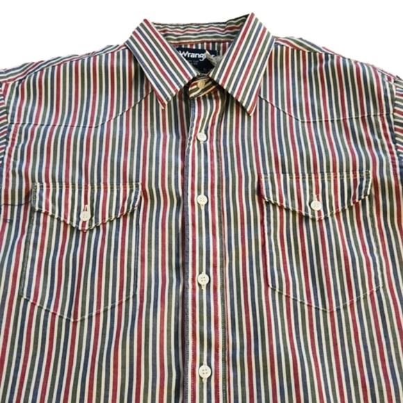 WRANGLER Multicolor Stripes Button-Up Dress Shirt - Picture 3 of 7